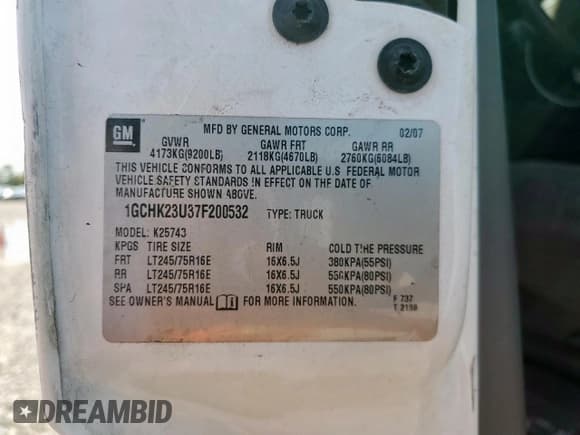✅ 2007 Chevrolet Silverado 2500HD LS • VIN: 1GCHK23U37F200532 • Лот: 83857965. Опубликован ранее на Copart с пробегом 332 208 миль. Бесплатный доступ к архиву аукционных продаж из США и подробный отчёт об истории автомобиля на DreamBid. Изображение 12.