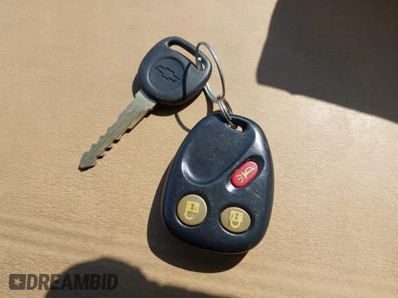 ✅ 2005 Chevrolet Equinox LT • VIN: 2CNDL73F456090278 • Лот: 42511823. Опубликован ранее на IAAI с пробегом 209 084 миль. Бесплатный доступ к архиву аукционных продаж из США и подробный отчёт об истории автомобиля на DreamBid. Изображение 11.