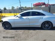 ✅ 2014 Mercedes-Benz CLS 550 • VIN: WDDLJ7DB8EA097096 • Lot: 40084432. Listed on IAAI with 93,431 mi. Free auction sales archive from the USA and detailed vehicle history report at DreamBid. Image 13.