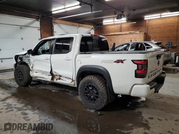✅ 2023 Nissan Frontier Pro-4X • VIN: 1N6ED1EK4PN619799 • Lot: 92350825. Wystawiony na Copart z przebiegiem 31 544 mil. Bezpłatny archiwum sprzedaży aukcyjnych z USA i szczegółowy raport historii pojazdu na DreamBid. Zdjęcie 2.