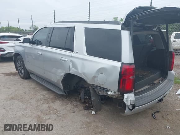 ✅ 2018 Chevrolet Tahoe LT • VIN: 1GNSCBKC8JR133855 • Lot: 42075312. Listed on IAAI with 61,534 mi. Free auction sales archive from the USA and detailed vehicle history report at DreamBid. Image 3.