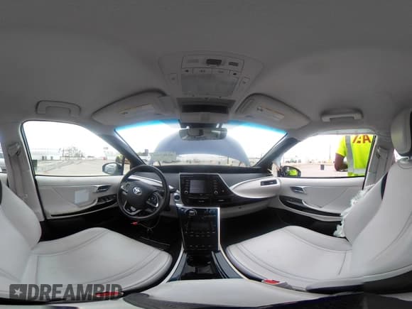 ✅ 2020 Toyota Mirai • VIN: JTDBVRBDXLA008183 • Lot: 42492101. Listed on IAAI with 28,969 mi. Free auction sales archive from the USA and detailed vehicle history report at DreamBid. Image 18.