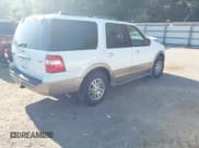 ✅ 2013 Ford Expedition XLT • VIN: 1FMJU1H5XDEF35338 • Lot: 42999293. Wystawiony na IAAI z przebiegiem 198 358 mil. Bezpłatny archiwum sprzedaży aukcyjnych z USA i szczegółowy raport historii pojazdu na DreamBid. Zdjęcie 4.