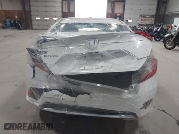 ✅ 2021 Honda Civic LX • VIN: 2HGFC2F64MH550023 • Lot: 43564094. Listed on IAAI with 20,388 mi. Free auction sales archive from the USA and detailed vehicle history report at DreamBid. Image 16.