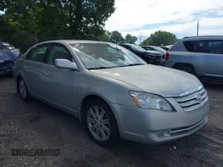 ✅ 2006 Toyota Avalon XL • VIN: 4T1BK36B66U156151 • Lot: 43118061. Listed on IAAI with 162,453 mi. Free auction sales archive from the USA and detailed vehicle history report at DreamBid. Image 1.