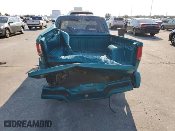 1995 Chevrolet S-10 LS с VIN 1GCCS194XS8187304, выставлен на аукционе Copart как лот 75287414 с пробегом 202 467 миль миль и Списание • Salvage title. История ставок и продаж доступна на DreamBid. Изображение 6.