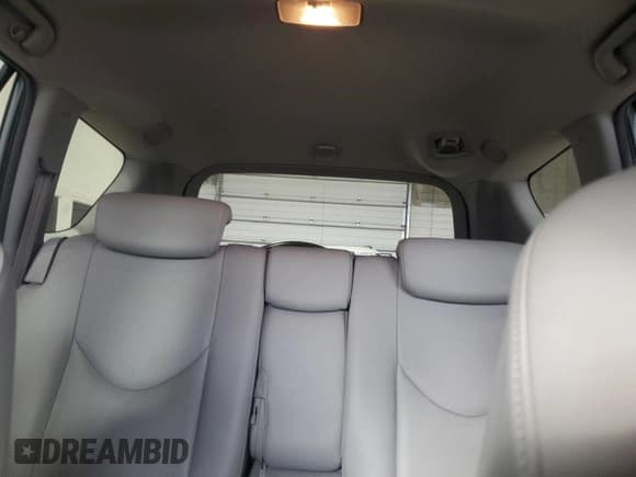 ✅ 2008 Toyota RAV4 Limited • VIN: JTMBD31V086057719 • Lot: 91849635. Wystawiony na Copart z przebiegiem 108 730 mil. Bezpłatny archiwum sprzedaży aukcyjnych z USA i szczegółowy raport historii pojazdu na DreamBid. Zdjęcie 10.