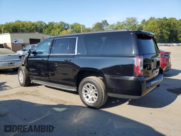 ✅ 2020 GMC Yukon XL SLT • VIN: 1GKS2GKC8LR291547 • Lot: 71421695. Listed on Copart with 165,560 mi. Free auction sales archive from the USA and detailed vehicle history report at DreamBid. Image 2.