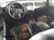 ✅ 2001 Acura MDX Touring • VIN: 2HNYD18641H533093 • Лот: 50372035. Опубликован ранее на Copart с пробегом 253 044 миль. Бесплатный доступ к архиву аукционных продаж из США и подробный отчёт об истории автомобиля на DreamBid. Изображение 9.