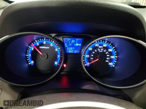 ✅ 2014 Hyundai Tucson SE • VIN: KM8JUCAG4EU836203 • Lot: 88957895. Wystawiony na Copart z przebiegiem 136 012 mil. Bezpłatny archiwum sprzedaży aukcyjnych z USA i szczegółowy raport historii pojazdu na DreamBid. Zdjęcie 9.