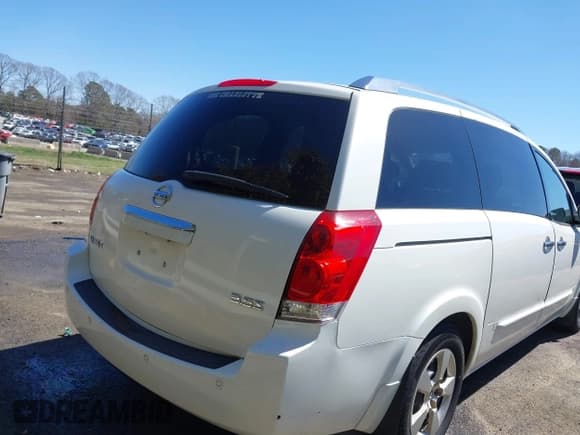 ✅ 2007 Nissan Quest • VIN: 5N1BV28U57N119426 • Лот: 41822986. Опубликован ранее на IAAI с пробегом 196 097 миль. Бесплатный доступ к архиву аукционных продаж из США и подробный отчёт об истории автомобиля на DreamBid. Изображение 16.