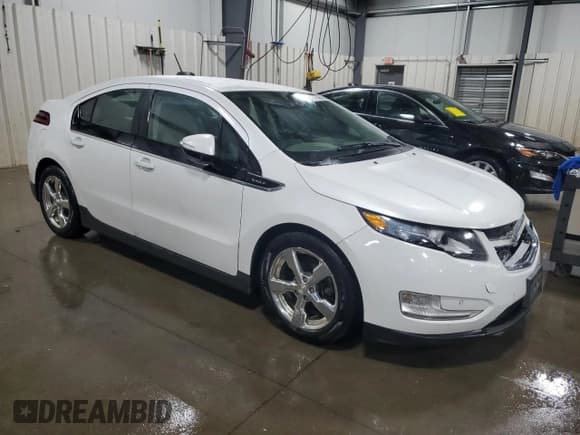 ✅ 2015 Chevrolet Volt • VIN: 1G1RD6E40FU141056 • Лот: 55575585. Опубликован ранее на Copart с пробегом 176 449 миль. Бесплатный доступ к архиву аукционных продаж из США и подробный отчёт об истории автомобиля на DreamBid. Изображение 4.