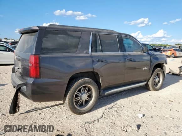 2015 Chevrolet Tahoe LT z VIN 1GNSCBKC9FR633675, wystawiony jako Copart lot #81702415 z przebiegiem 153 617 mil mil oraz Szkoda całkowita • Salvage title. Historia ofert i sprzedaży dostępna na DreamBid. Obrazek 3.