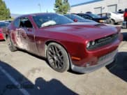 ✅ 2019 Dodge Challenger R/T Scat Pack • VIN: 2C3CDZFJ2KH701907 • Lot: 38658973. Wystawiony na Copart z przebiegiem 46 300 mil. Bezpłatny archiwum sprzedaży aukcyjnych z USA i szczegółowy raport historii pojazdu na DreamBid. Zdjęcie 4.