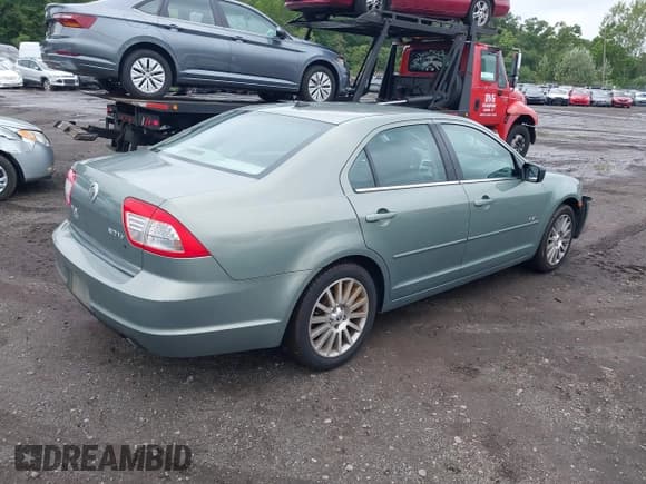 ✅ 2008 Mercury Milan Premier • VIN: 3MEHM02108R663219 • Lot: 43024563. Listed on IAAI with 51,903 mi. Free auction sales archive from the USA and detailed vehicle history report at DreamBid. Image 4.