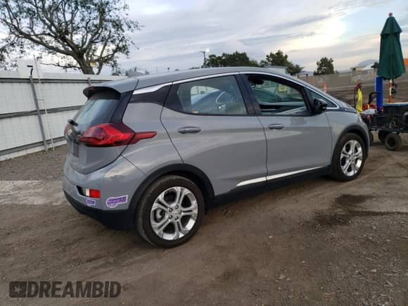 2019 Chevrolet Bolt EV LT z VIN 1G1FY6S03K4113741, wystawiony jako Copart lot #81418043 z przebiegiem 40 294 mil mil oraz . Historia ofert i sprzedaży dostępna na DreamBid. Obrazek 3.