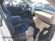 ✅ 2021 Tesla Model Y Long Range • VIN: 5YJYGDEE4MF098046 • Lot: 43525233. Wystawiony na IAAI z przebiegiem 108 097 mil. Bezpłatny archiwum sprzedaży aukcyjnych z USA i szczegółowy raport historii pojazdu na DreamBid. Zdjęcie 5.