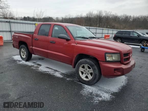 2010 Dodge Dakota Bighorn/Lonestar с VIN 1D7CW3GK1AS234924, выставлен на аукционе Copart как лот 86612264 с пробегом 98 137 миль миль и Чистый • Clean title. История ставок и продаж доступна на DreamBid. Изображение 4.