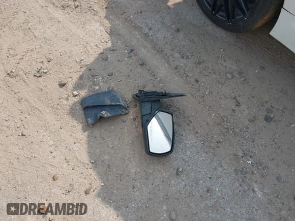 ✅ 2016 Chevrolet Silverado 2500HD Work Truck • VIN: 1GC1CUEG8GF179260 • Lot: 42316006. Listed on IAAI with 23,532 mi. Free auction sales archive from the USA and detailed vehicle history report at DreamBid. Image 12.