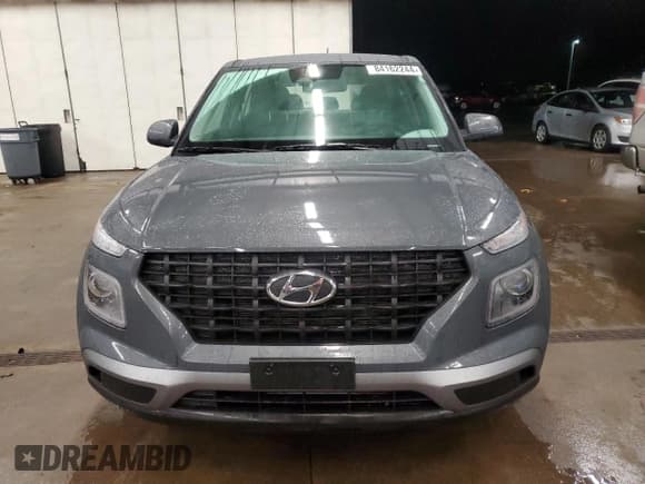 ✅ 2024 Hyundai Venue SE • VIN: KMHRB8A32RU306238 • Lot: 84162244. Listed on Copart with 9,637 mi. Free auction sales archive from the USA and detailed vehicle history report at DreamBid. Image 5.