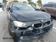 ✅ 2013 BMW 3 Series 328i • VIN: WBA3C1G50DNR45449 • Lot: 42652228. Wystawiony na IAAI z przebiegiem 157 126 mil. Bezpłatny archiwum sprzedaży aukcyjnych z USA i szczegółowy raport historii pojazdu na DreamBid. Zdjęcie 6.