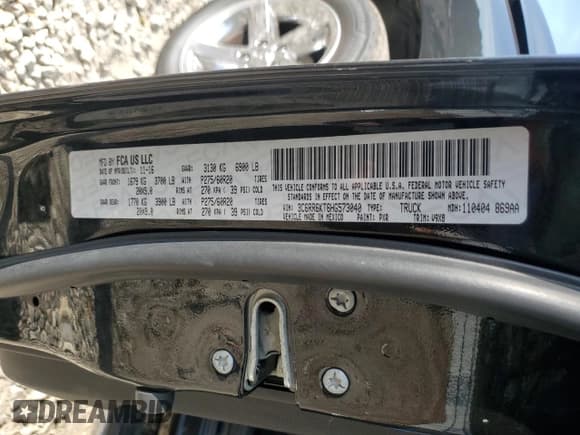 ✅ 2017 Ram 1500 Express • VIN: 3C6RR6KT6HG573040 • Lot: 81640625. Wystawiony na Copart z przebiegiem 183 715 mil. Bezpłatny archiwum sprzedaży aukcyjnych z USA i szczegółowy raport historii pojazdu na DreamBid. Zdjęcie 12.