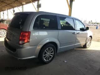 ✅ 2014 Dodge Grand Caravan SXT • VIN: 2C4RDGCG9ER291530 • Lot: 92314135. Wystawiony na Copart z przebiegiem 136 917 mil. Bezpłatny archiwum sprzedaży aukcyjnych z USA i szczegółowy raport historii pojazdu na DreamBid. Zdjęcie 3.