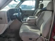 ✅ 2005 Chevrolet Suburban LT • VIN: 3GNFK16Z55G180893 • Лот: 60966425. Опубликован ранее на Copart с пробегом 193 828 миль. Бесплатный доступ к архиву аукционных продаж из США и подробный отчёт об истории автомобиля на DreamBid. Изображение 7.