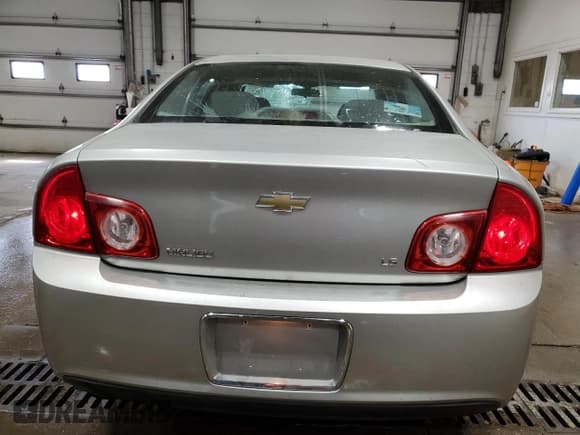 ✅ 2008 Chevrolet Malibu 1FL • VIN: 1G1ZG57B38F259249 • Lot: 69378834. Listed on Copart with 114,831 mi. Free auction sales archive from the USA and detailed vehicle history report at DreamBid. Image 6.