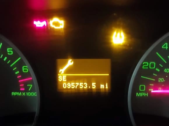 ✅ 2006 Ford Explorer Limited • VIN: 1FMEU75EX6UB31473 • Lot: 43612422. Wystawiony na IAAI z przebiegiem 95 753 mil. Bezpłatny archiwum sprzedaży aukcyjnych z USA i szczegółowy raport historii pojazdu na DreamBid. Zdjęcie 7.