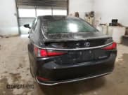 ✅ 2022 Lexus ES 300h Luxury • VIN: 58AEA1C19NU020989 • Lot: 68455512. Wystawiony na Copart z przebiegiem Nie podano. Bezpłatny archiwum sprzedaży aukcyjnych z USA i szczegółowy raport historii pojazdu na DreamBid. Zdjęcie 6.