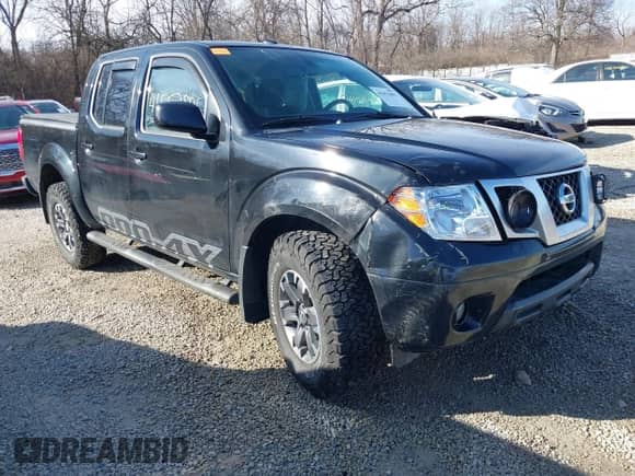 2017 Nissan Frontier SV with VIN 1N6AD0EV4HN769450, listed as a IAAI auction lot 41552801 with 138,958 mi miles and . Bid and sale history available at DreamBid. Image 1.