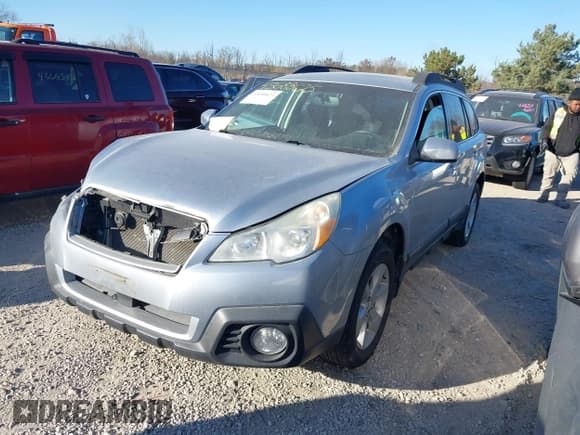 ✅ 2014 Subaru Outback Premium • VIN: 4S4BRCDC7E3306960 • Лот: 43688625. Опубликован ранее на IAAI с пробегом 174 099 миль. Бесплатный доступ к архиву аукционных продаж из США и подробный отчёт об истории автомобиля на DreamBid. Изображение 2.