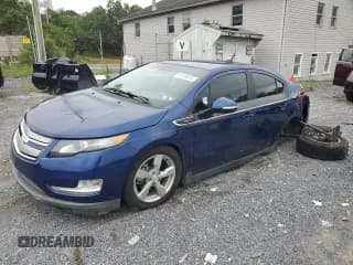 ✅ 2013 Chevrolet Volt • VIN: 1G1RA6E42DU113510 • Lot: 69728015. Wystawiony na Copart z przebiegiem 121 198 mil. Bezpłatny archiwum sprzedaży aukcyjnych z USA i szczegółowy raport historii pojazdu na DreamBid. Zdjęcie 1.