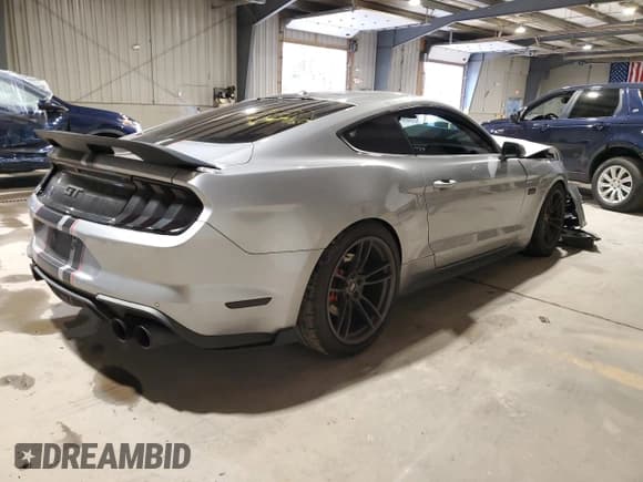 ✅ 2020 Ford Mustang GT Premium • VIN: 1FA6P8CF6L5129622 • Lot: 89732465. Listed on Copart with 43,654 mi. Free auction sales archive from the USA and detailed vehicle history report at DreamBid. Image 3.