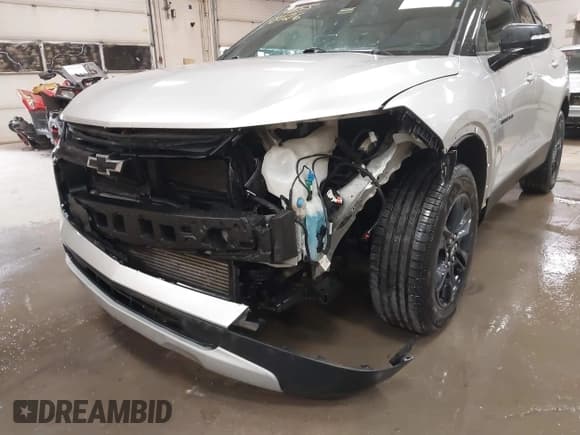 ✅ 2020 Chevrolet Blazer LT • VIN: 3GNKBHR46LS692566 • Lot: 42558126. Listed on IAAI with 73,449 mi. Free auction sales archive from the USA and detailed vehicle history report at DreamBid. Image 6.