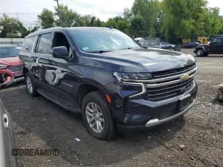 ✅ 2022 Chevrolet Suburban LT • VIN: 1GNSKCKD6NR346570 • Lot: 68472374. Wystawiony na Copart z przebiegiem Nie podano. Bezpłatny archiwum sprzedaży aukcyjnych z USA i szczegółowy raport historii pojazdu na DreamBid. Zdjęcie 4.
