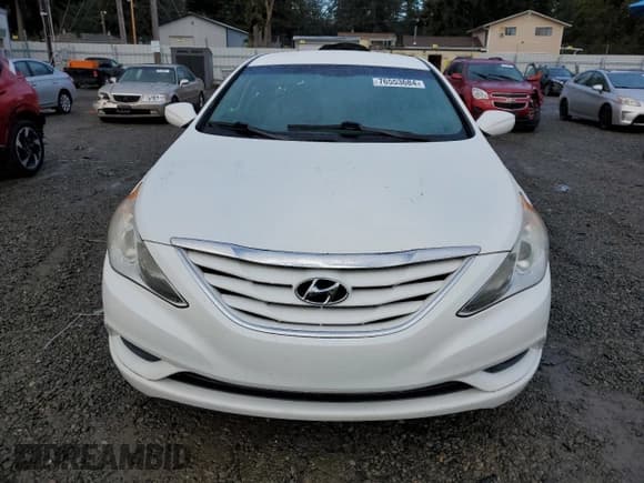 ✅ 2013 Hyundai Sonata GLS • VIN: 5NPEB4AC3DH728985 • Lot: 76553684. Listed on Copart with 109,775 mi. Free auction sales archive from the USA and detailed vehicle history report at DreamBid. Image 5.