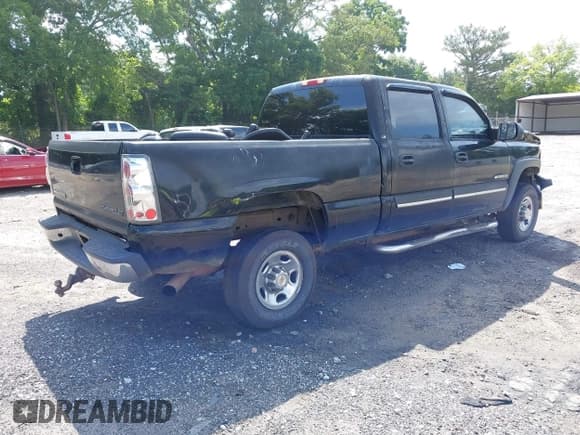 ✅ 2004 Chevrolet Silverado 2500HD LS • VIN: 1GCHC23U74F187387 • Лот: 42452518. Опубликован ранее на IAAI с пробегом 259 952 миль. Бесплатный доступ к архиву аукционных продаж из США и подробный отчёт об истории автомобиля на DreamBid. Изображение 4.