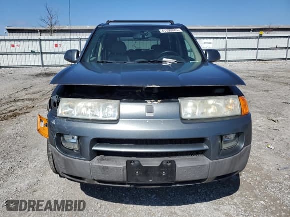 ✅ 2005 Saturn VUE • VIN: 5GZCZ63405S858969 • Lot: 47290685. Wystawiony na Copart z przebiegiem 130 381 mil. Bezpłatny archiwum sprzedaży aukcyjnych z USA i szczegółowy raport historii pojazdu na DreamBid. Zdjęcie 5.