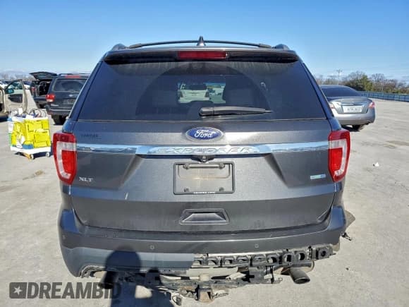 ✅ 2016 Ford Explorer XLT • VIN: 1FM5K8DH6GGA68461 • Lot: 90749445. Wystawiony na Copart z przebiegiem 116 408 mil. Bezpłatny archiwum sprzedaży aukcyjnych z USA i szczegółowy raport historii pojazdu na DreamBid. Zdjęcie 6.
