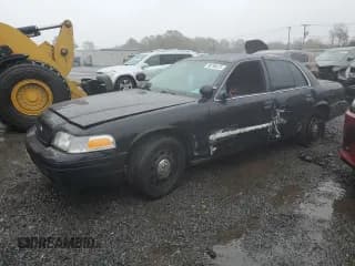 ✅ 2007 Ford Police Interceptor • VIN: 2FAHP71W97X100951 • Lot: 90790075. Wystawiony na Copart z przebiegiem Nie podano. Bezpłatny archiwum sprzedaży aukcyjnych z USA i szczegółowy raport historii pojazdu na DreamBid. Zdjęcie 1.