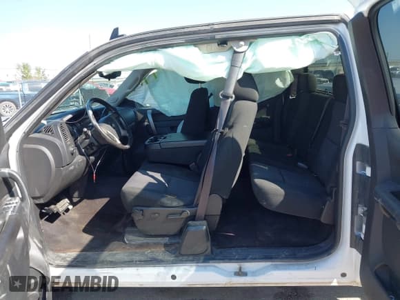 ✅ 2011 Chevrolet Silverado 1500 LT • VIN: 1GCRCSE09BZ447377 • Lot: 43287288. Listed on IAAI with 127,184 mi. Free auction sales archive from the USA and detailed vehicle history report at DreamBid. Image 8.