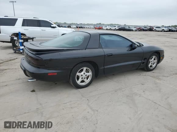 ✅ 1999 Pontiac Firebird Firebird • VIN: 2G2FS22K0X2226888 • Lot: 51380795. Listed on Copart with 137,800 mi. Free auction sales archive from the USA and detailed vehicle history report at DreamBid. Image 3.