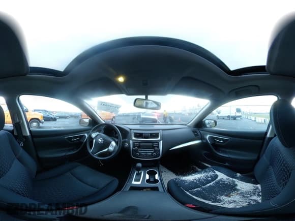 ✅ 2017 Nissan Altima SV • VIN: 1N4AL3AP6HC161980 • Lot: 43747593. Wystawiony na IAAI z przebiegiem 28 995 mil. Bezpłatny archiwum sprzedaży aukcyjnych z USA i szczegółowy raport historii pojazdu na DreamBid. Zdjęcie 18.