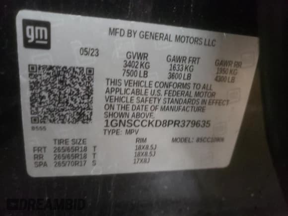 ✅ 2023 Chevrolet Suburban LT • VIN: 1GNSCCKD8PR379635 • Lot: 82086374. Wystawiony na Copart z przebiegiem 44 919 mil. Bezpłatny archiwum sprzedaży aukcyjnych z USA i szczegółowy raport historii pojazdu na DreamBid. Zdjęcie 13.