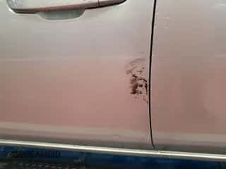 2022 Chevrolet Silverado 2500HD LT z VIN 1GC1YNE75NF224188, wystawiony jako IAAI lot #43071319 z przebiegiem 139 211 mil mil oraz . Historia ofert i sprzedaży dostępna na DreamBid. Obrazek 1.