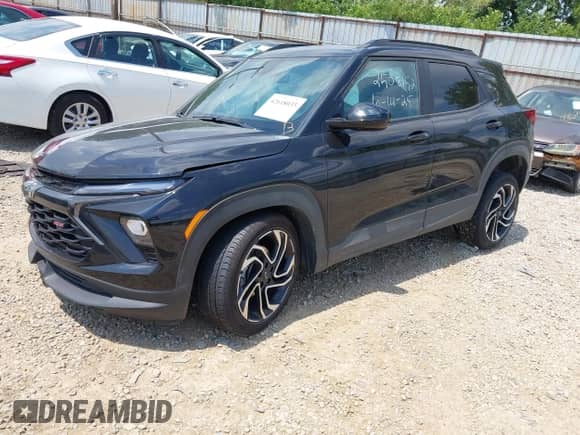 2025 Chevrolet TrailBlazer RS с VIN KL79MUSL5SB080135, выставлен на аукционе IAAI как лот 42618033 с пробегом 14 074 миль миль и . История ставок и продаж доступна на DreamBid. Изображение 18.