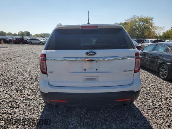✅ 2014 Ford Explorer XLT • VIN: 1FM5K7D84EGB83499 • Lot: 80730595. Listed on Copart with 193,070 mi. Free auction sales archive from the USA and detailed vehicle history report at DreamBid. Image 6.