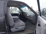 ✅ 1998 Dodge 1500 • VIN: 3B7HF13Y8WG169552 • Lot: 43569070. Wystawiony na IAAI z przebiegiem Nie podano. Bezpłatny archiwum sprzedaży aukcyjnych z USA i szczegółowy raport historii pojazdu na DreamBid. Zdjęcie 5.